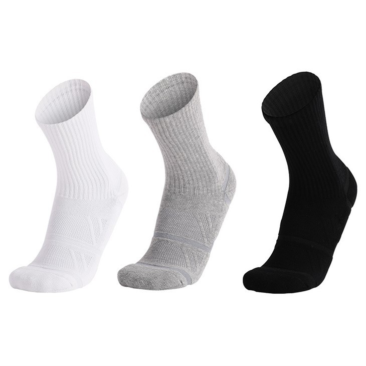 Mid-Calf Basketball Socks For Men