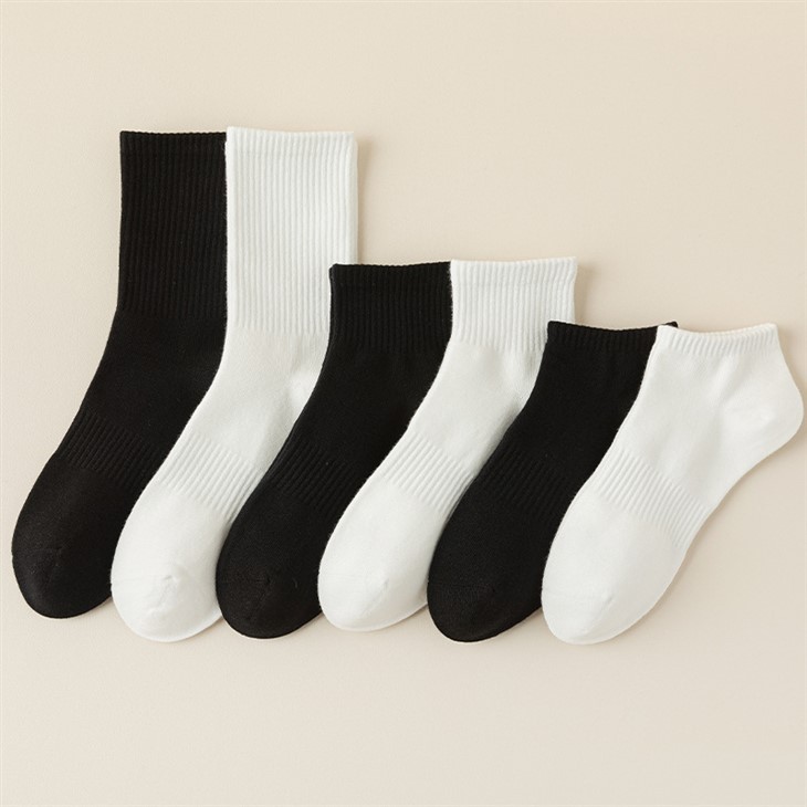Men's Mid-Calf Socks