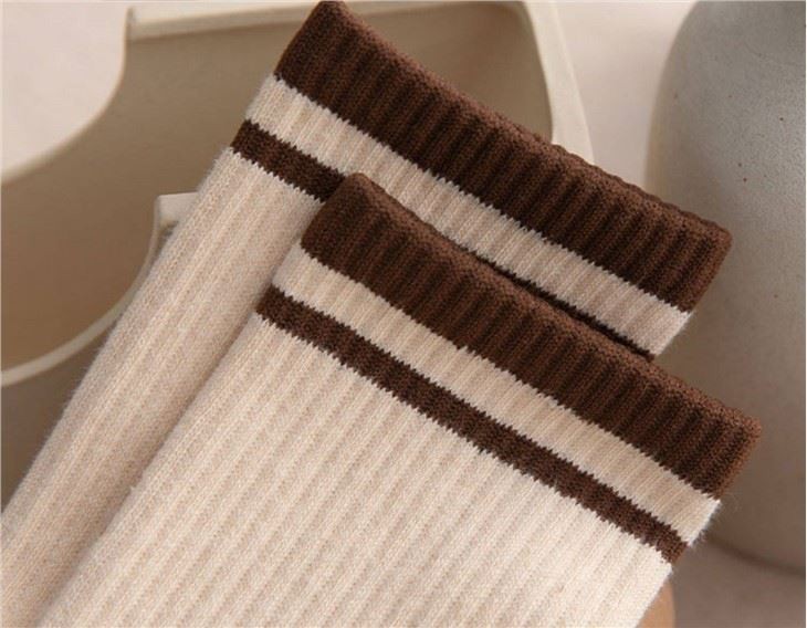 Womens Beige Crew Socks